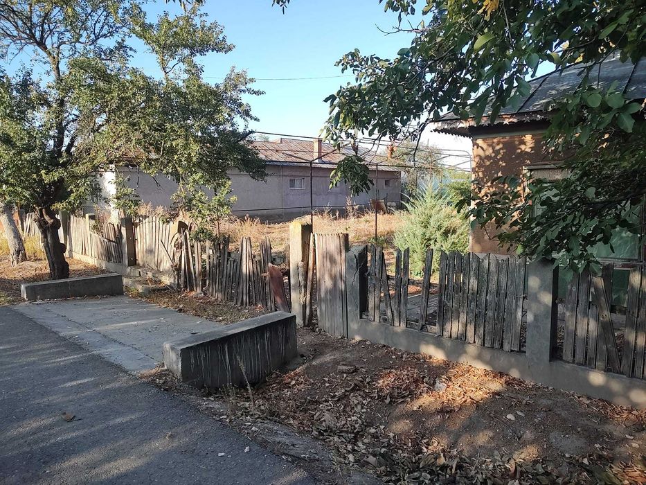 Teren intravilan 1357mp + casa veche - deschidere 21/, Vidra/Ilfov