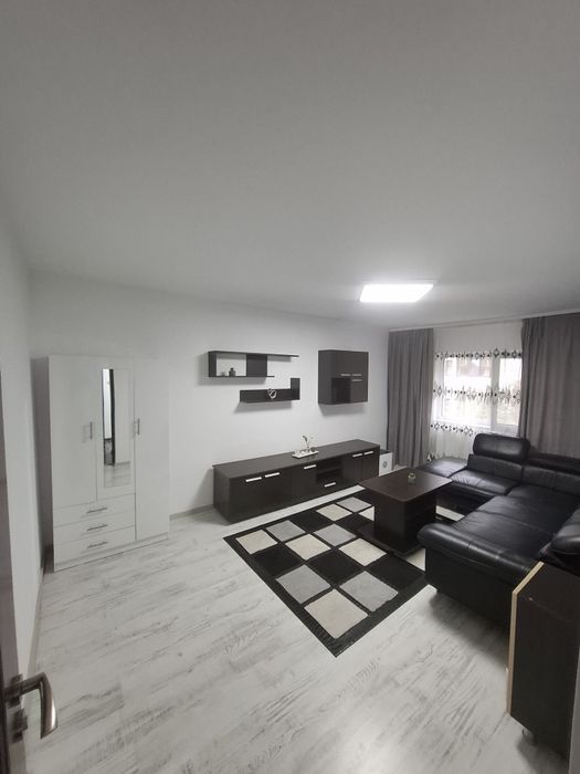 Închiriez apartament 2 camere zona Inel 1