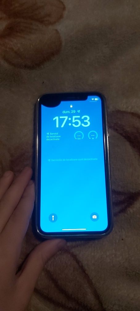 Vând iphone x 64 GB