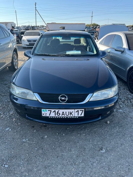Opel vektra b2001 ж автомат