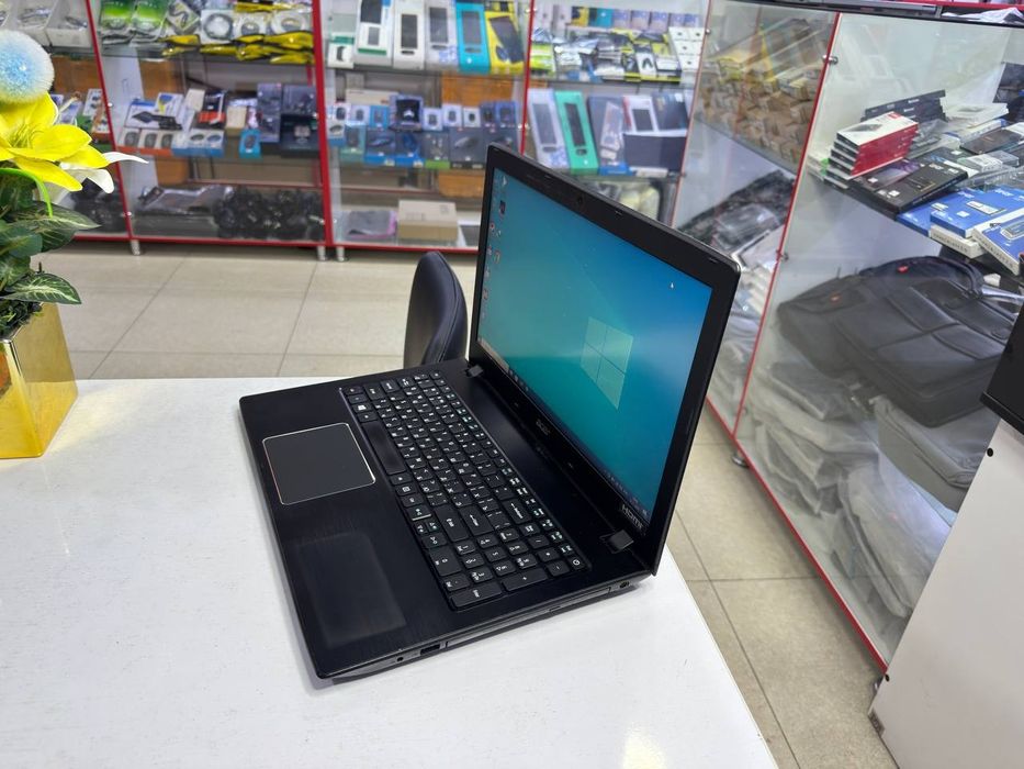 Acer i5-7200U 6GB 1TB MX130