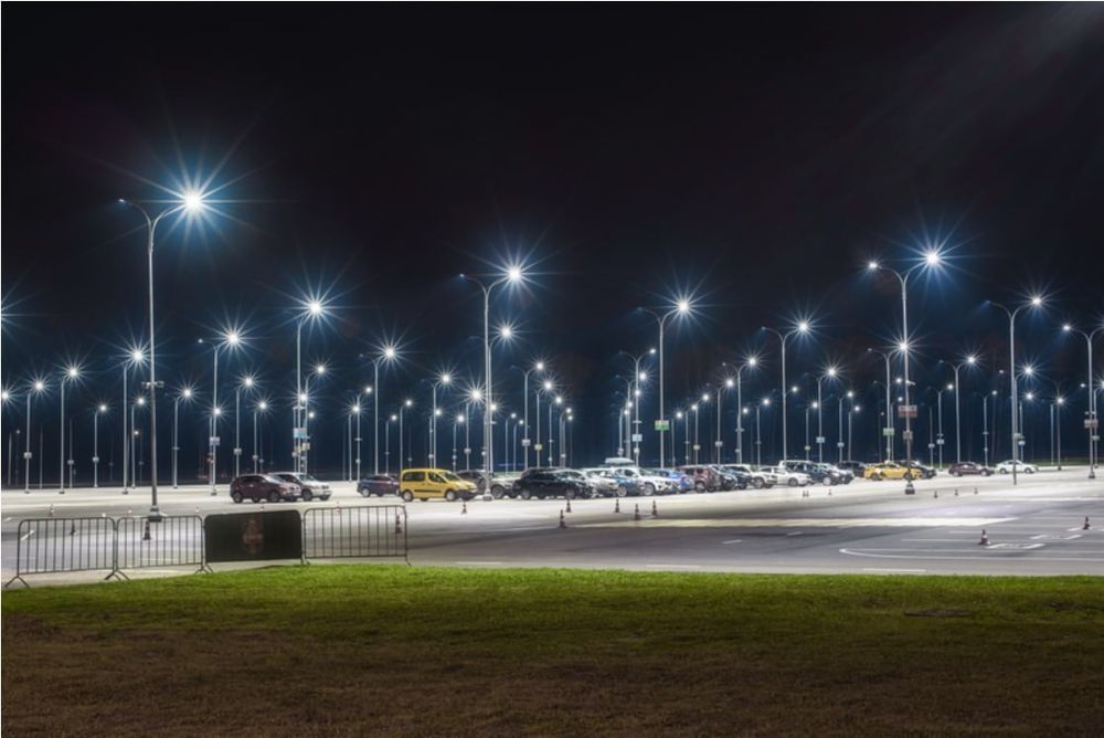 Уличный фонарь светильник