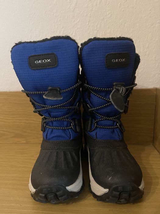 Зимни апрески Geox
