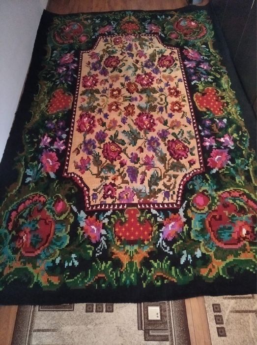 3 Covoare lucrate manual