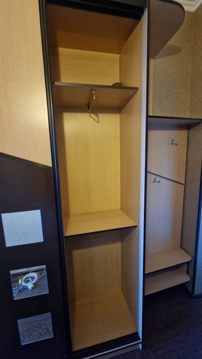 Продам шкаф