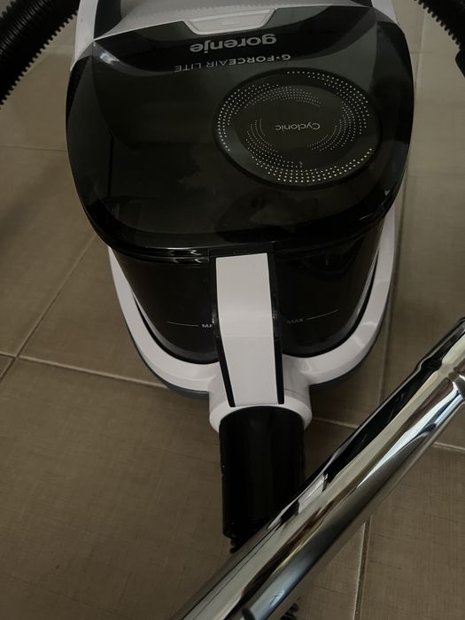 Vand aspirator aproape nou l-am foslost de vreo 3 ori! Merge impecabil