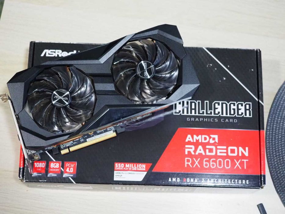 AMD ASRock Radeon RX 6600 XT 8GB