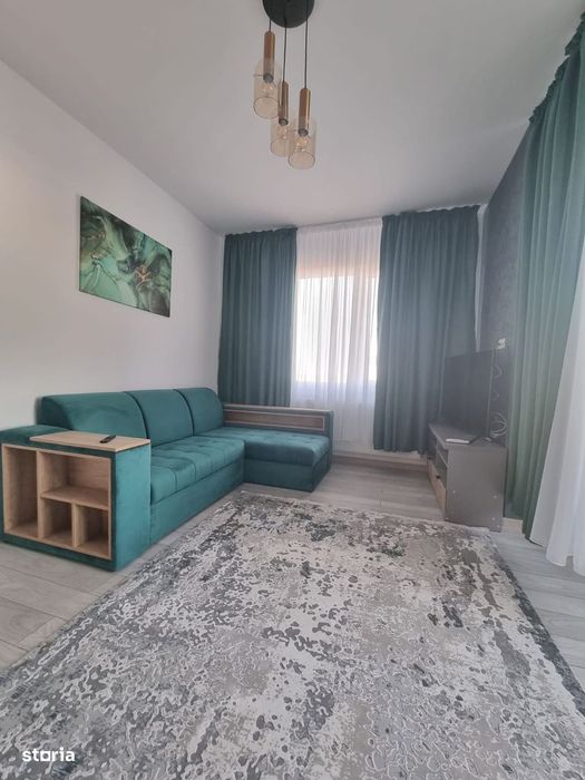 Apartament de inchiriat cu 3 camere, zona KM 5, BLOC NOU, TERASA