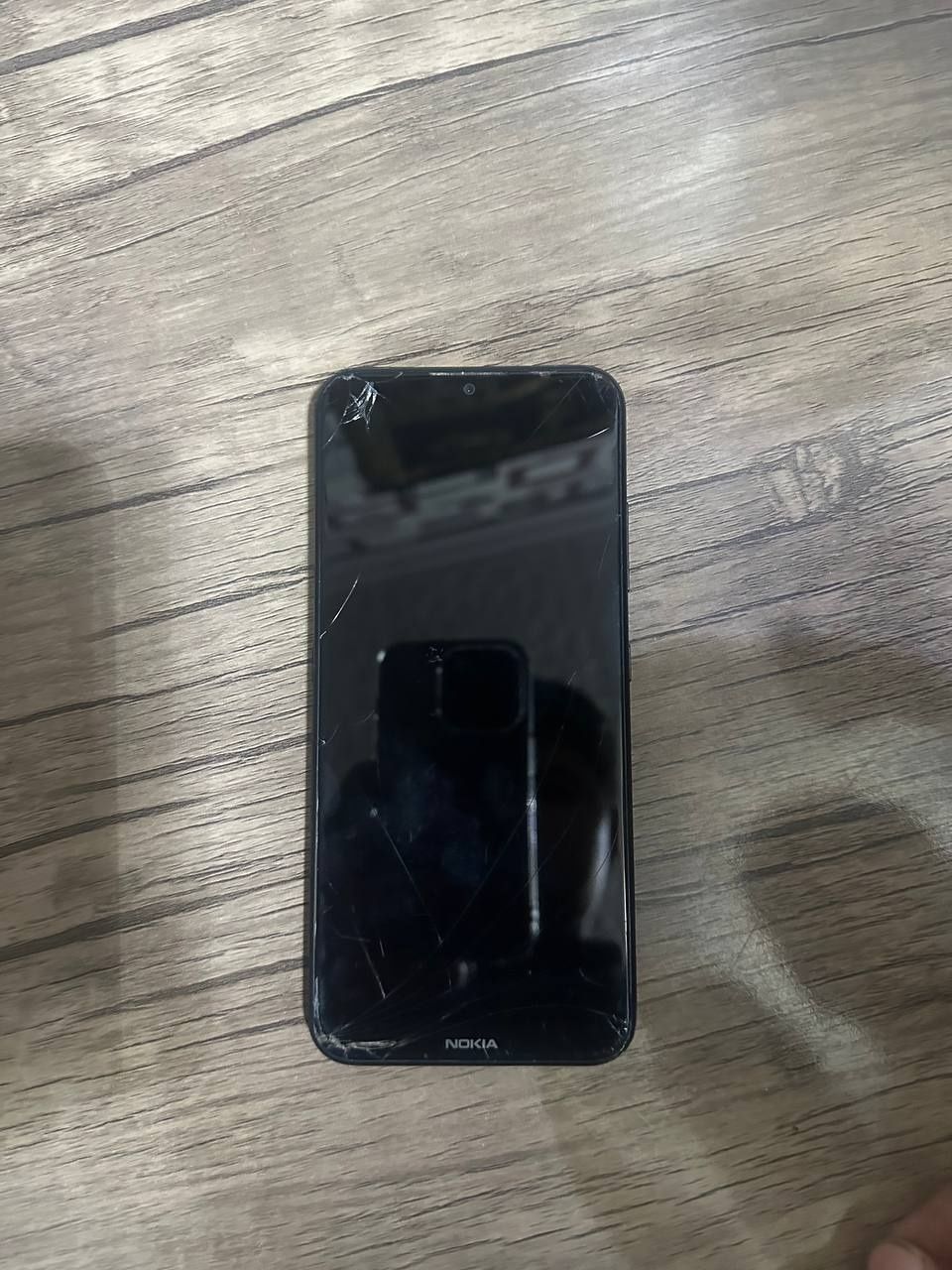 Nokia c21 ideal.