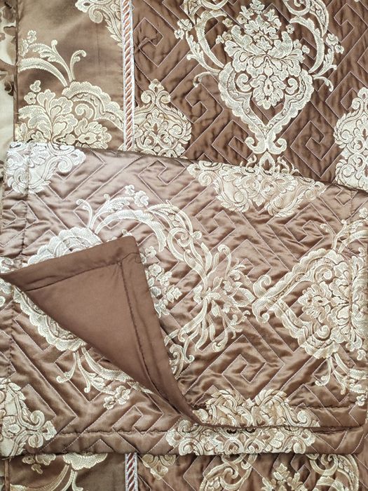 Покрывало на кровать