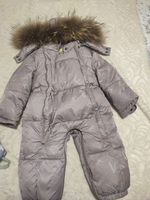 Продам куртки детские состояние идеальное