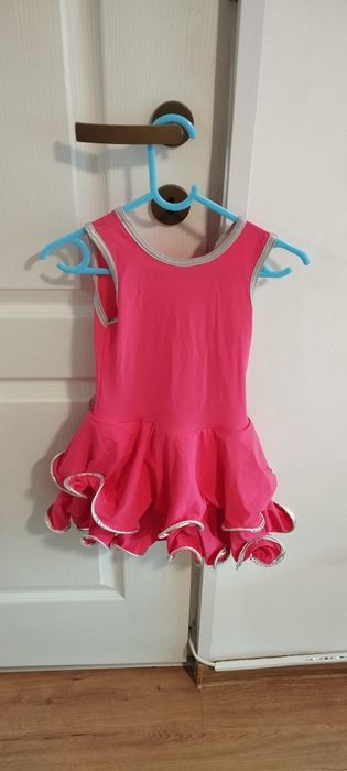 Rochie dansuri 6 ani