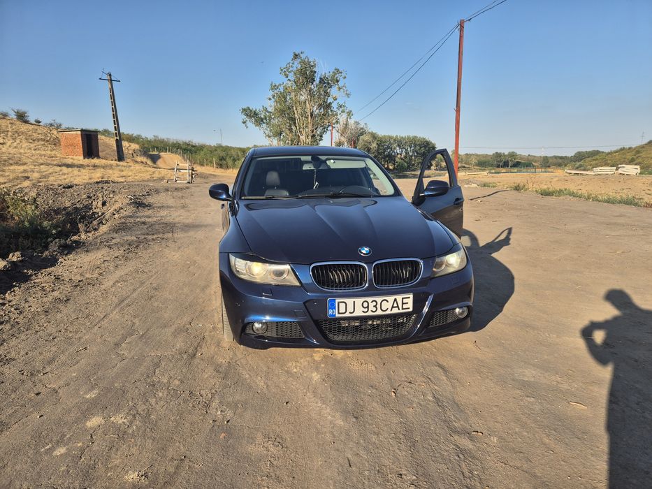 Vând BMW e90 320i