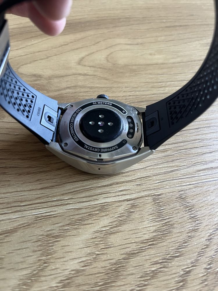 Tag Heuer Connected E4 vand/schimb