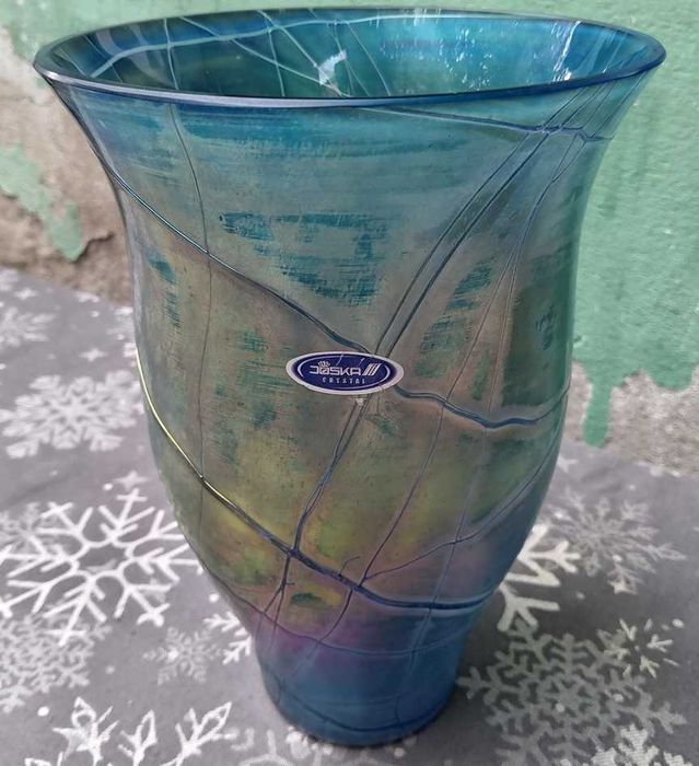 Vaza veche  cristal Joska irizanta