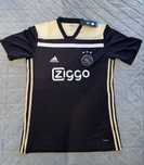 Tricou de fotbal cu AJAX !