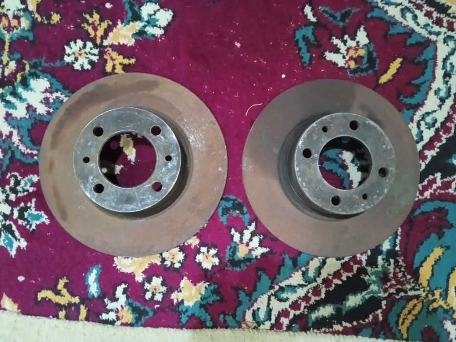 Aporniy disk 2 ta juft yengi jiguliniki