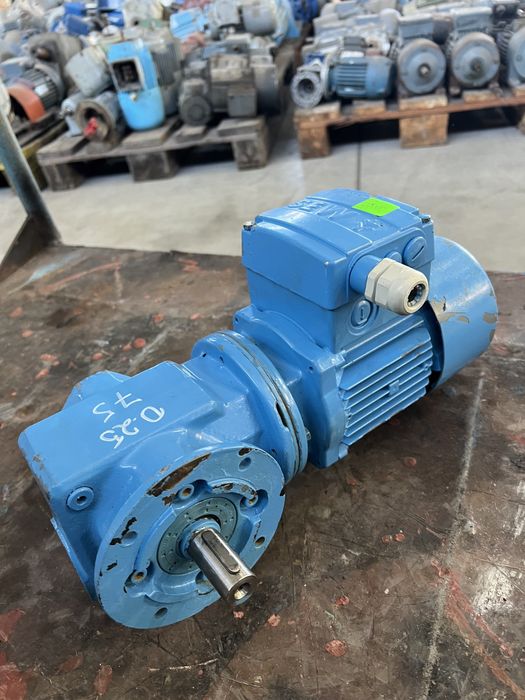 Мотор-редуктор SEW Eurodrive