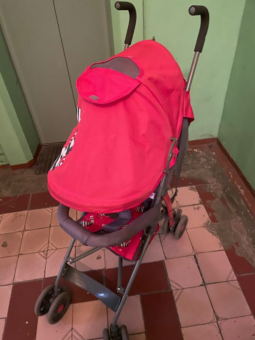 Прогулочная коляска