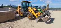 Vând jcb 3cx eco 2018 , jcb 525-67 și compactor bomag