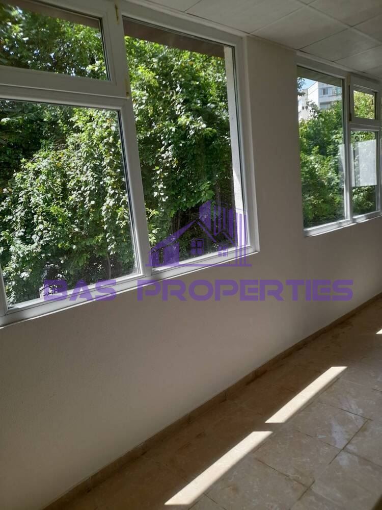 Продава се Двустаен апартамент в София, Свобода - 65 кв.м за 1770 €/кв.м - Снимка #2