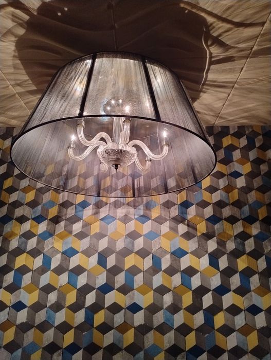 Лампа  полилей с крушки