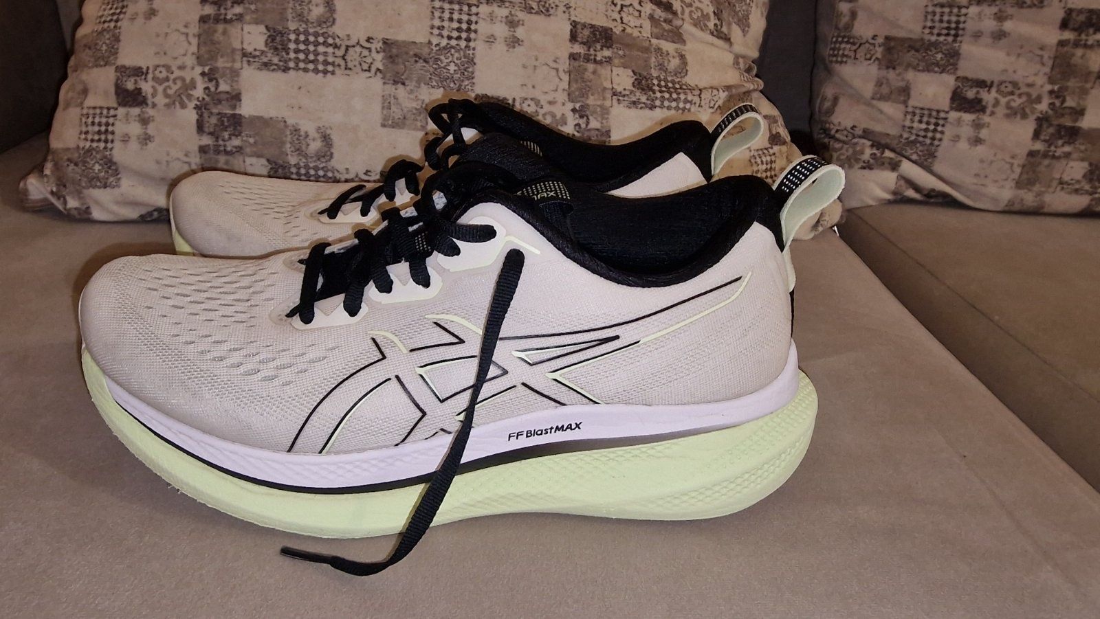 Обувки (маратонки) за бягане ASICS GLIDERIDE MAX 42.5