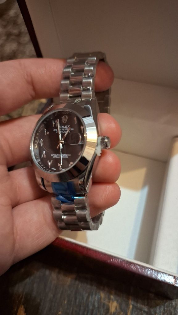 Rolex soati yengi