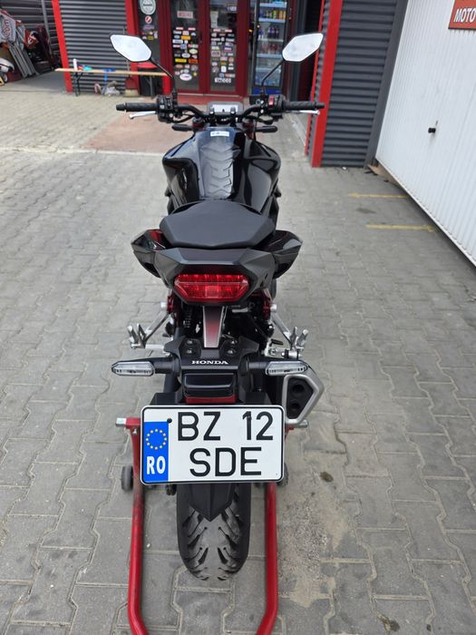 A2 Honda Cb750 Hornet 2024. Permis A2 35kw