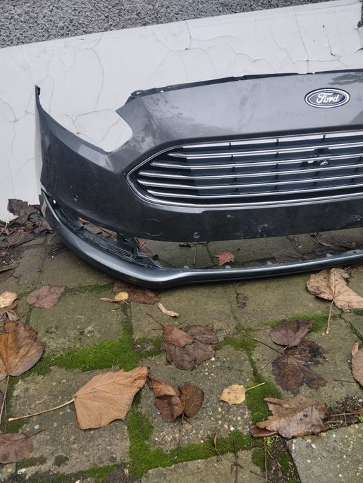 Предна броня от ford c max 2019 2021