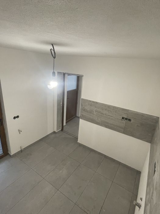 Realizam lucrari interioare