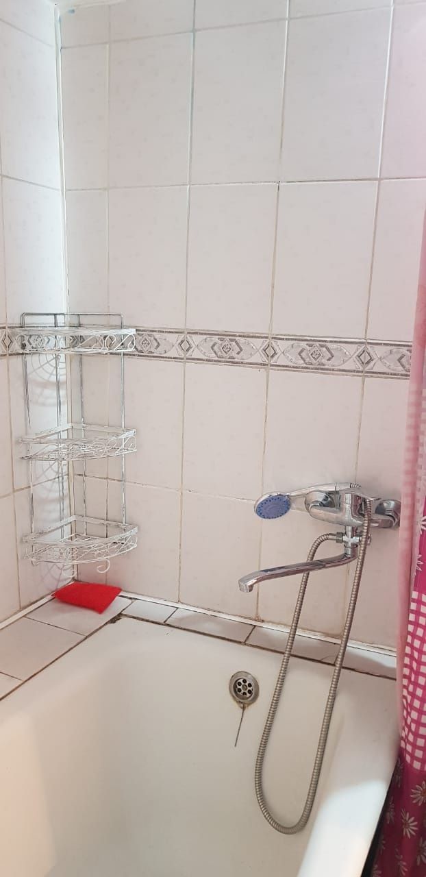 Сдам студию 25 квадратов, рядом сайран