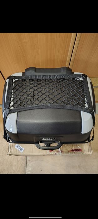 Cutie moto topcase top case moto  adventure Givi 45+ monolock