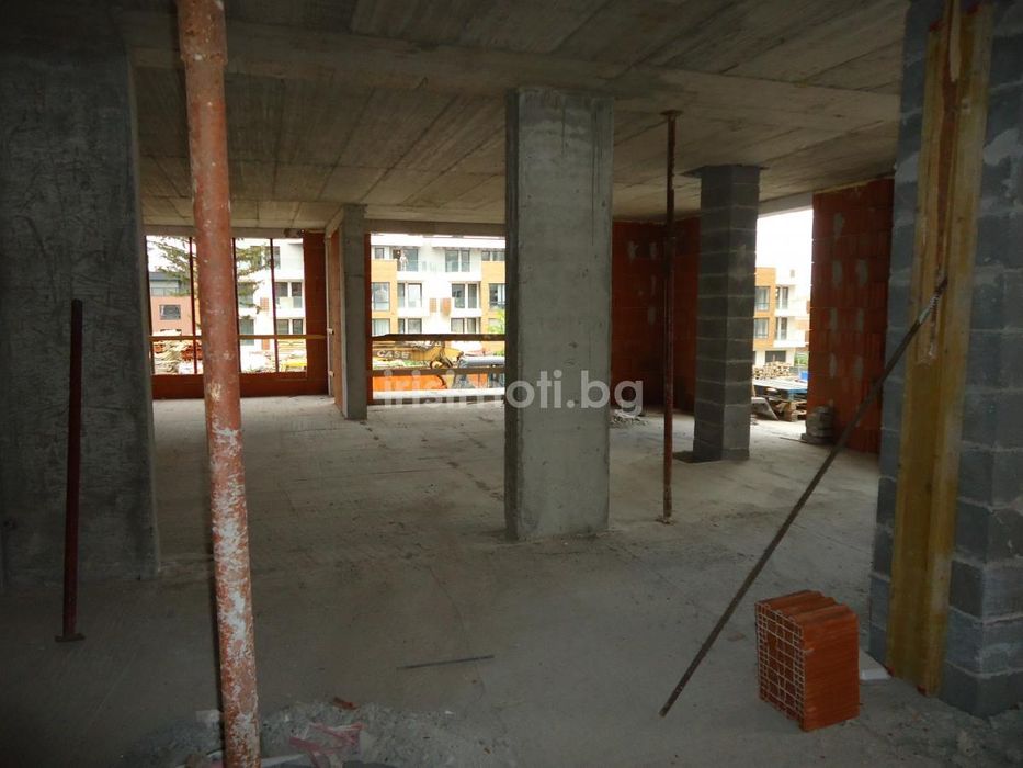 Продава се Тристаен апартамент в София, Студентски град - 112 кв.м за 1907 €/кв.м - Снимка #1