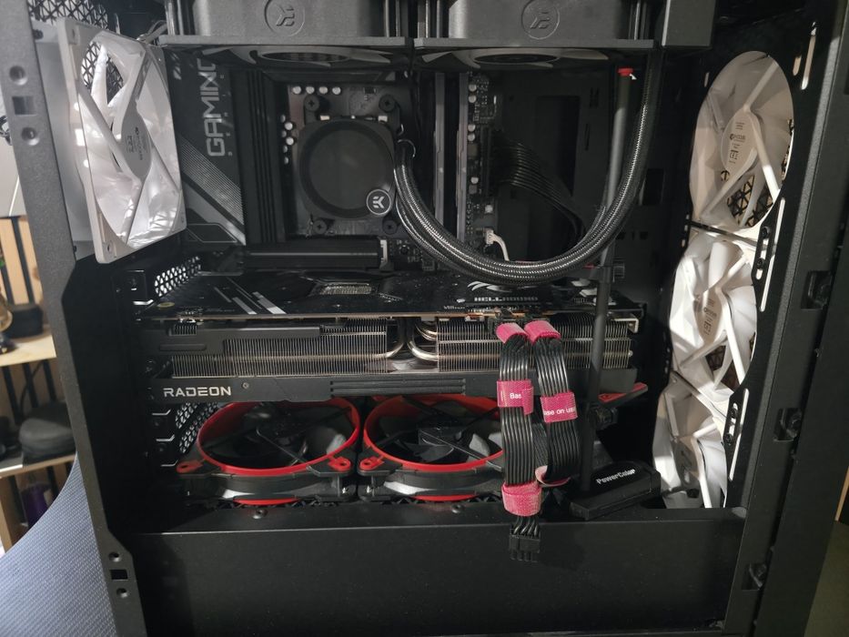 PC Ryzen 9 7900x3d + 7900xtx