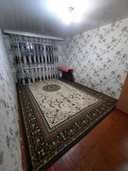 Продам 1 комнатную на КСК