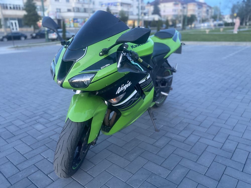 VAND Kawasaki ZX6-R   2008