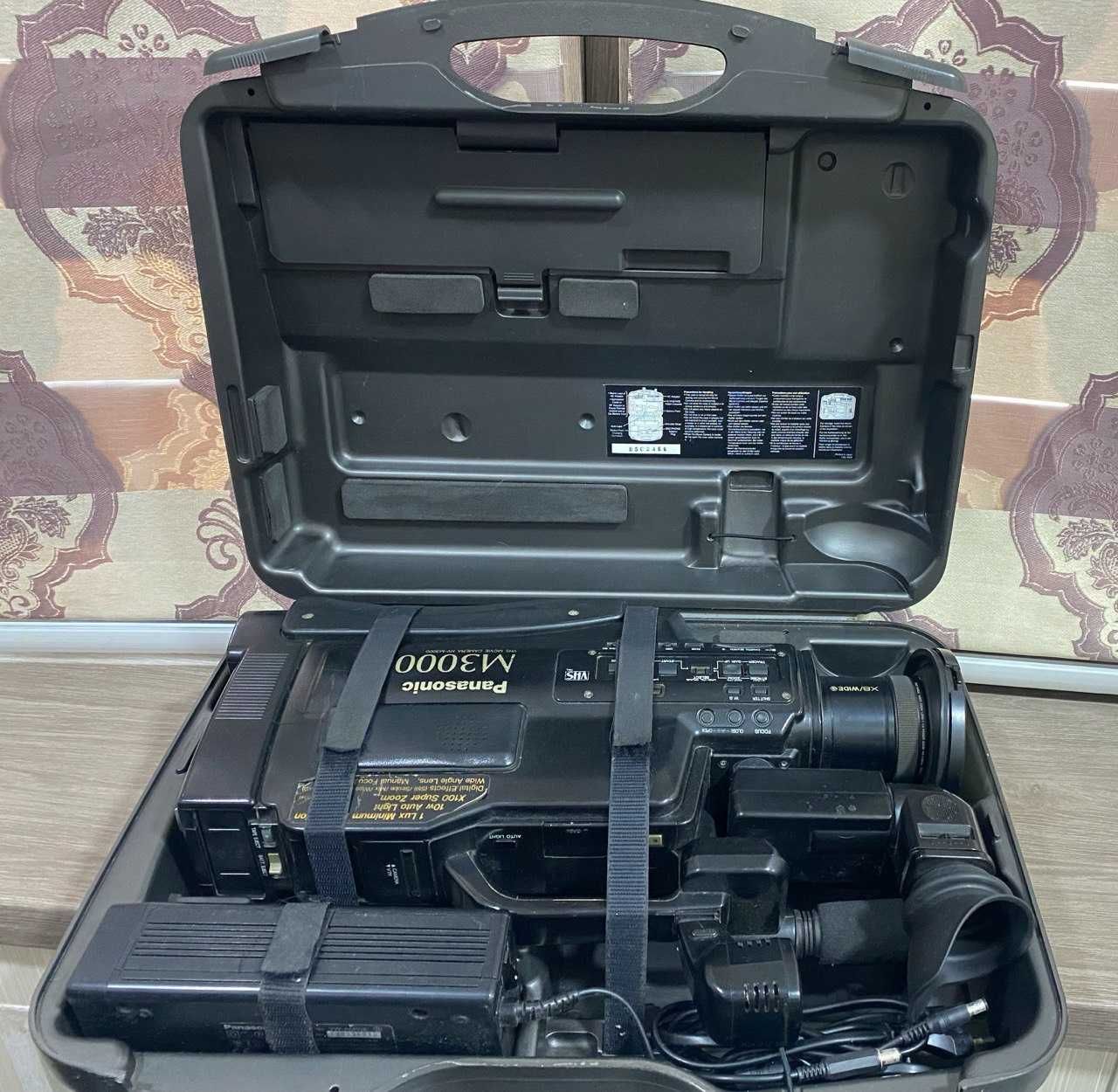 Panasonic M 3000 Видеокамера