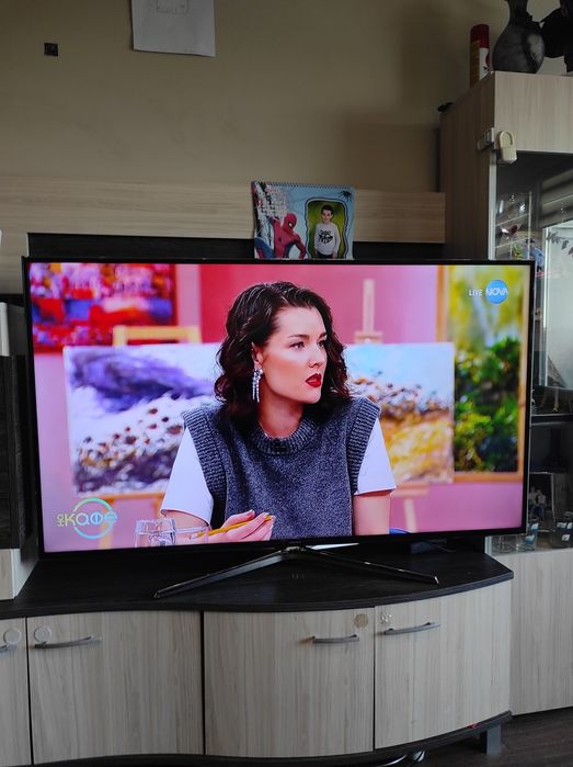 Смарт Телевизор SAMSUNG 55 инча