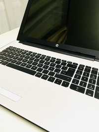 Laptop Acer Alb impecabil