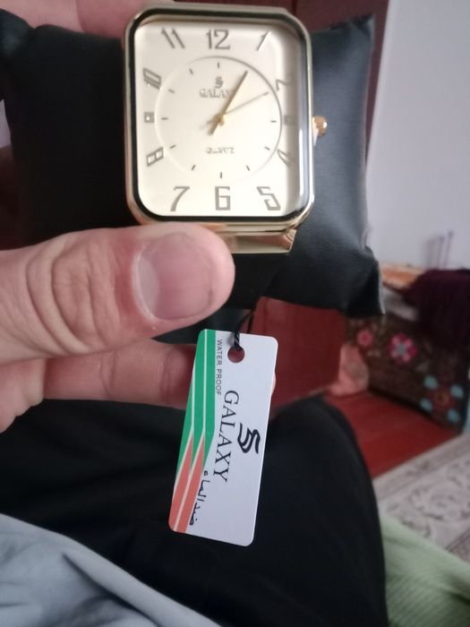 Часы Galaxy новые