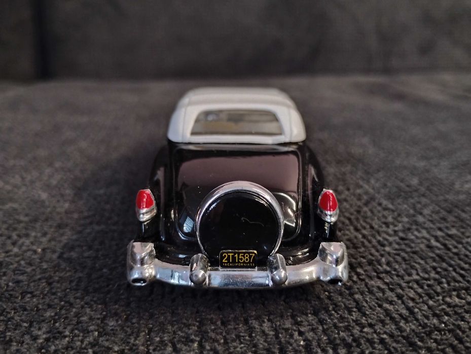 Cadillac Eldorado 1953 , 1:43 , Dinky