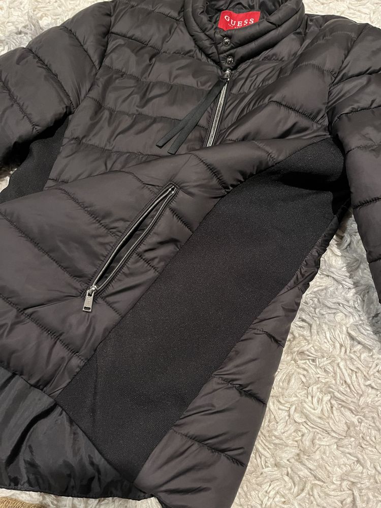 Guess-оригинално дамско яке
