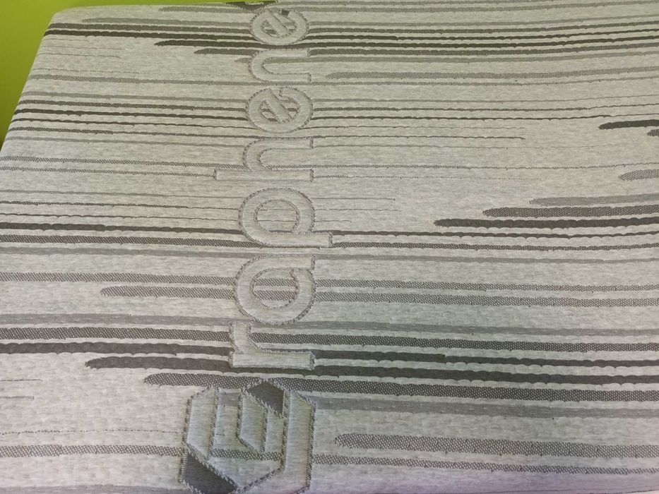 Легло сандвич / две легла