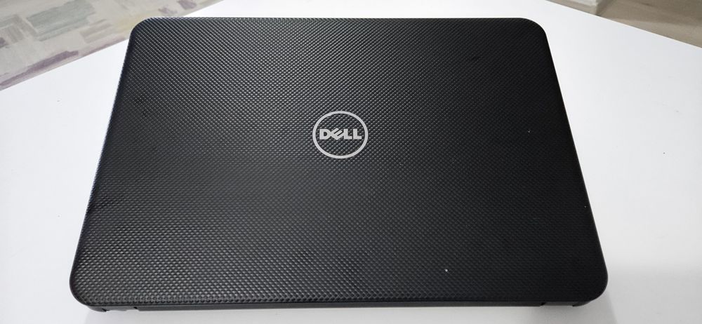 Vand schimb Laptop Dell inspiron procesor  i7