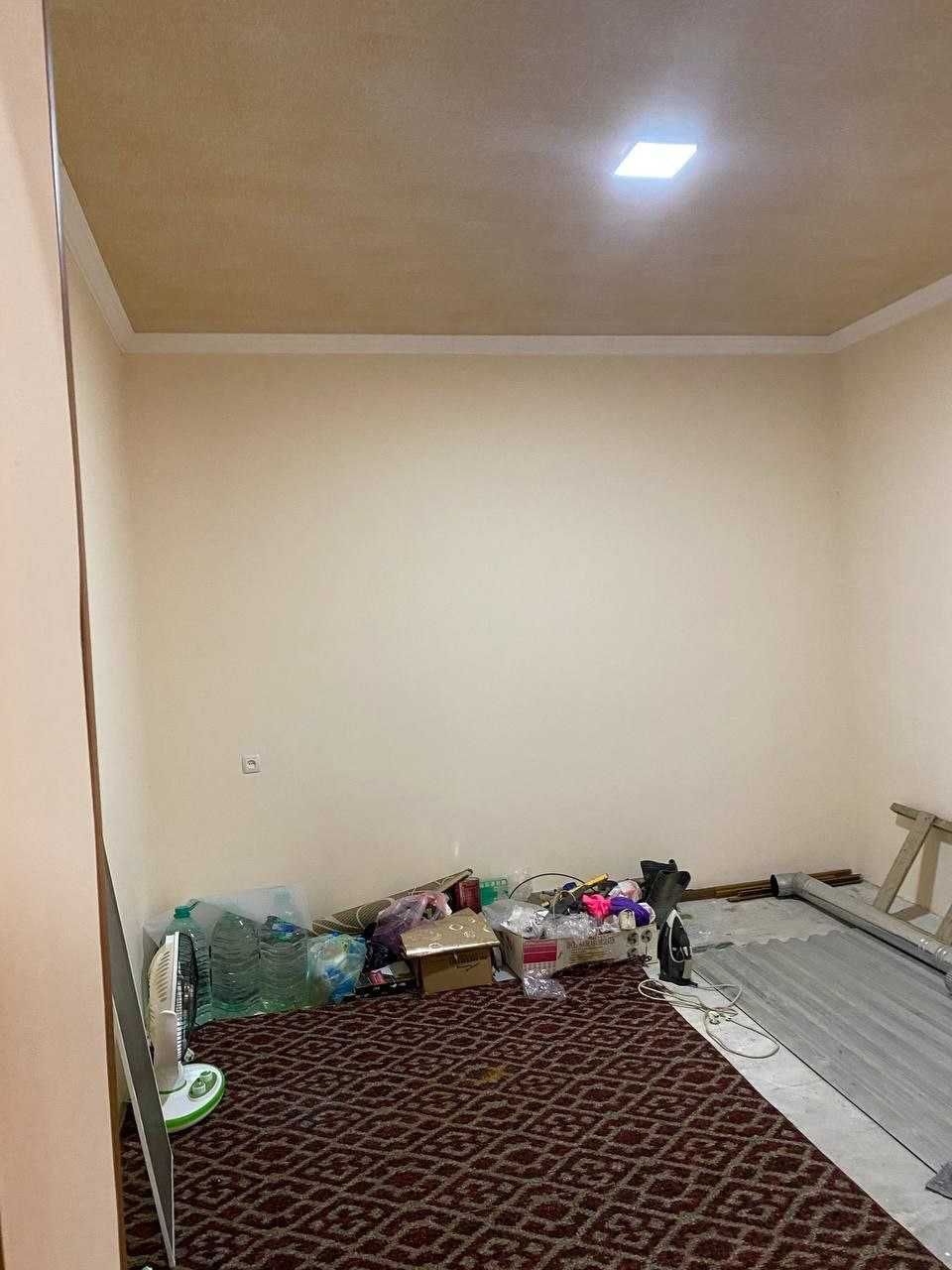 Motrit hududida hovli zudlik bilan sotiladi!