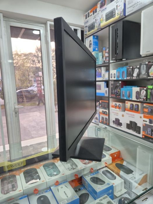 Монитор LG 22 IPS