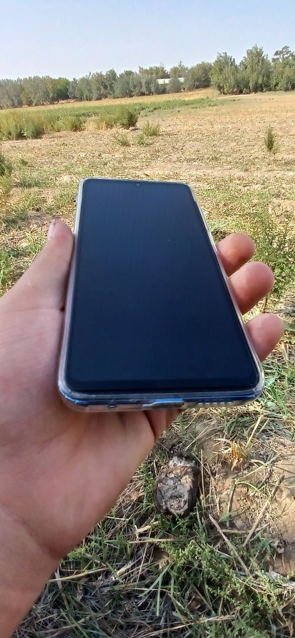 Redmi note 11 4g 4+4/128 67wat galofka bor