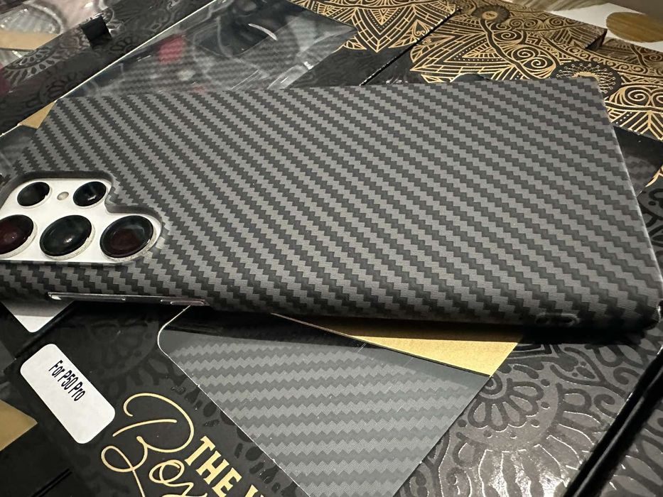 Лукс ултра тънък гръб Carbon за iPhone , Samsung,Huawei