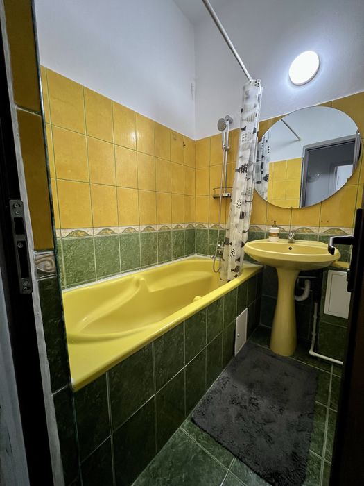 Inchiriere Apartament 2 camere Centru - Fata pe Valuri (Nespalata)